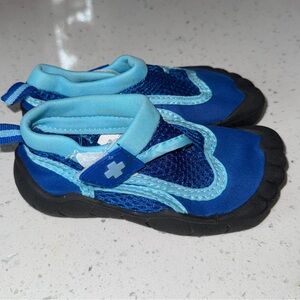 Kids Blue Water Shoes